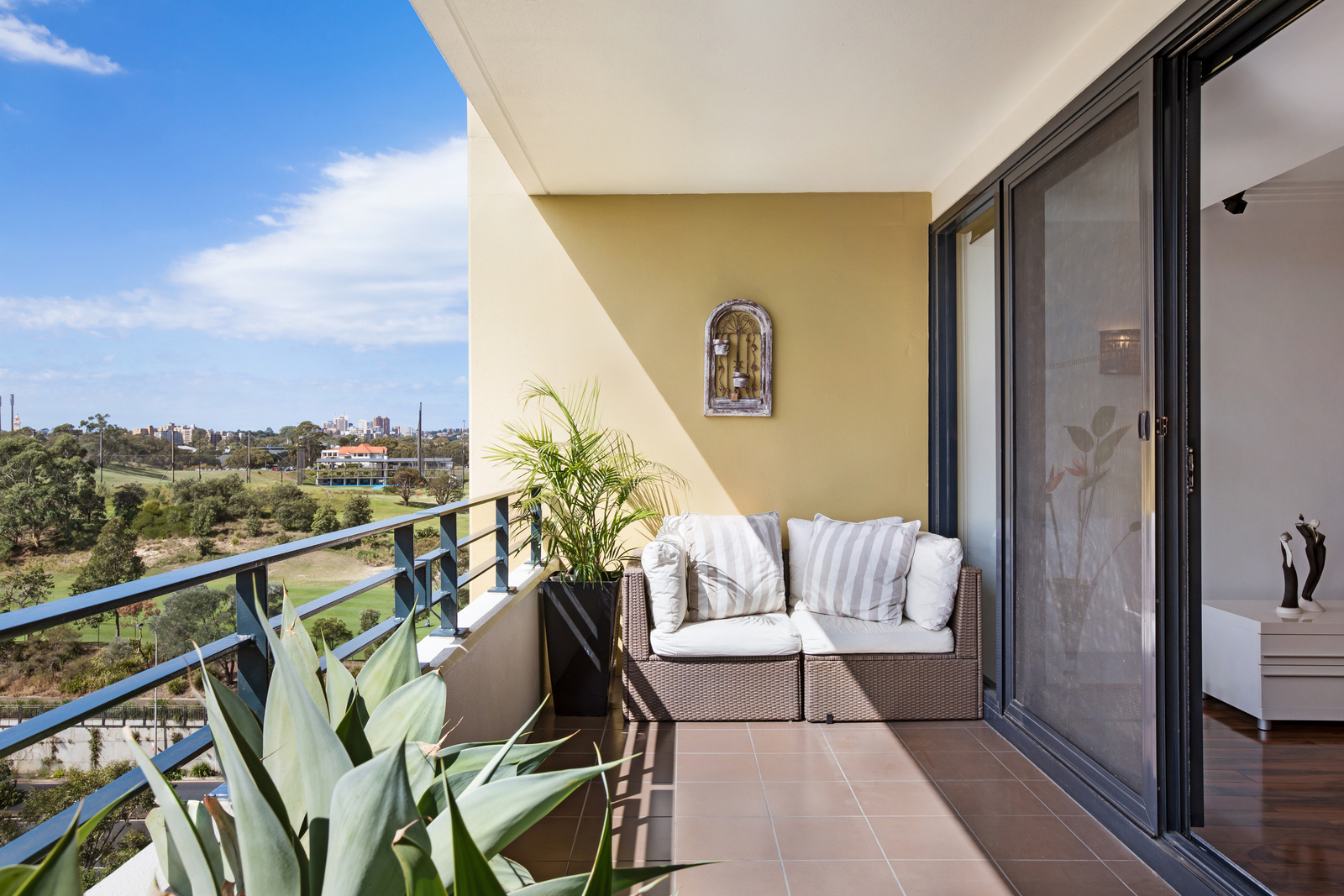 Moore Park Gardens D1215/780 Bourke Street, Redfern NSW 2016