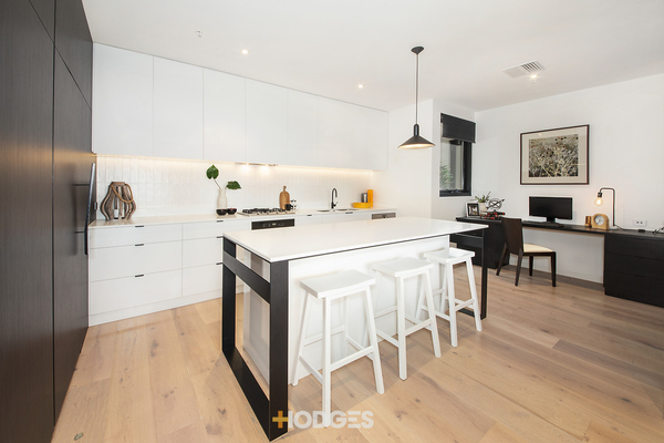 G07/88 Bay Road Sandringham