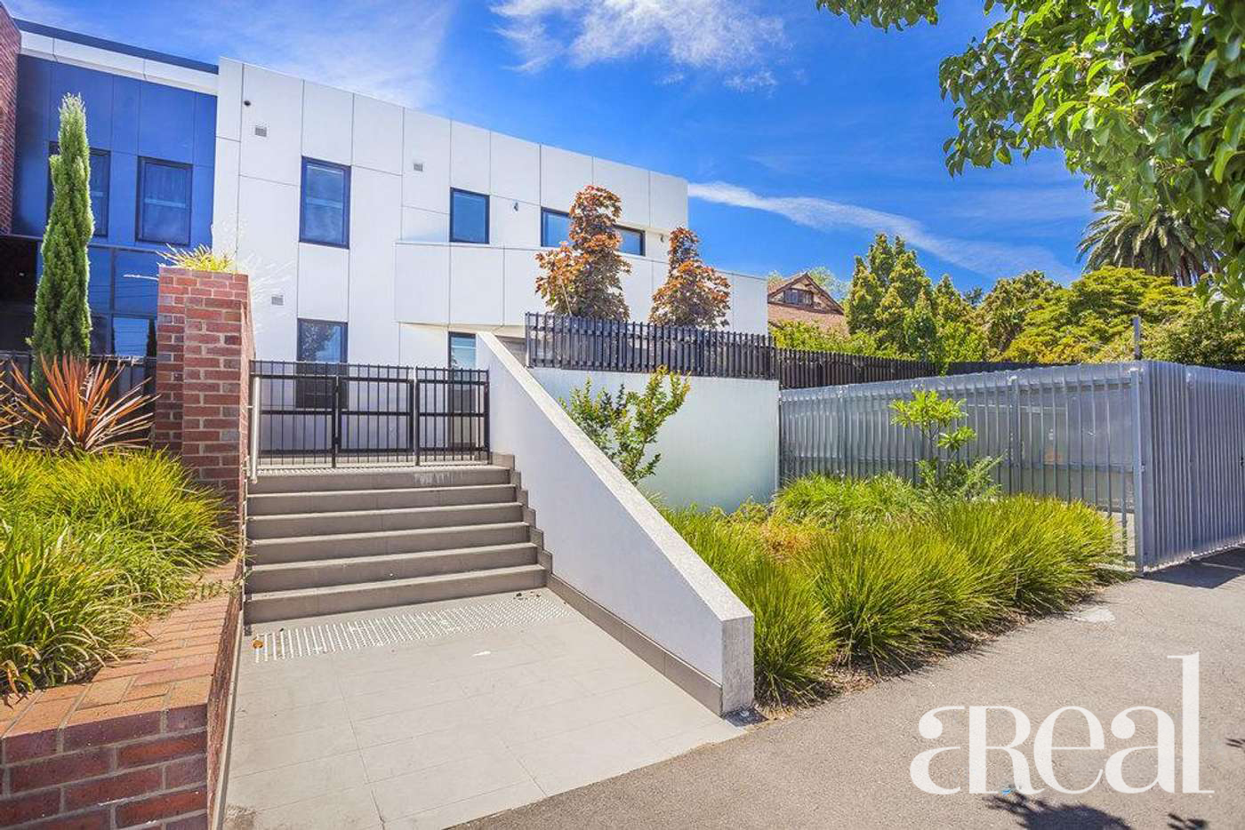 G09/1011 Toorak Road, Camberwell VIC 3124 