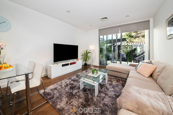 G10/103 Bay Street Brighton