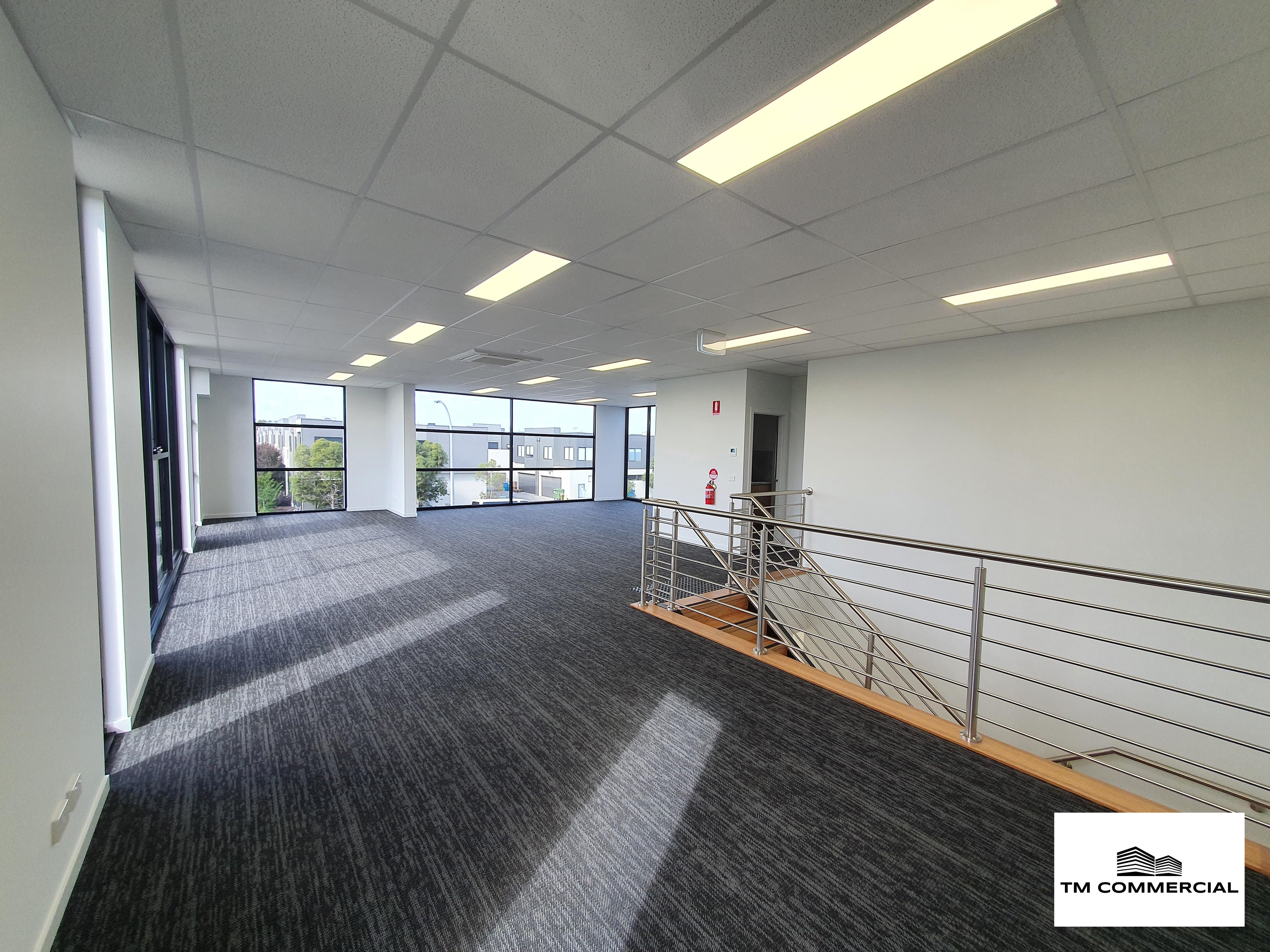 AFFORDABLE, NEAR-NEW OFFICE WITH HIGH-END FINISHES 5