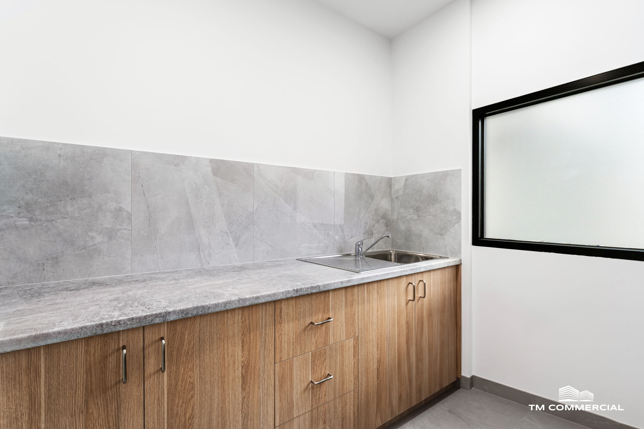 AFFORDABLE, NEAR-NEW OFFICE WITH HIGH-END FINISHES 10