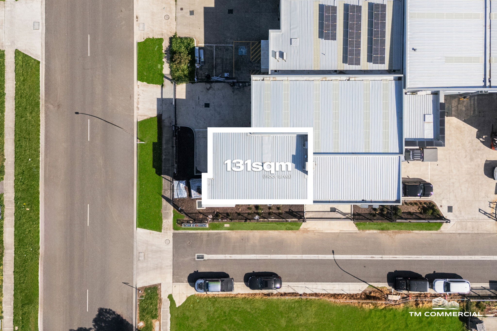 AFFORDABLE, NEAR-NEW OFFICE WITH HIGH-END FINISHES 11